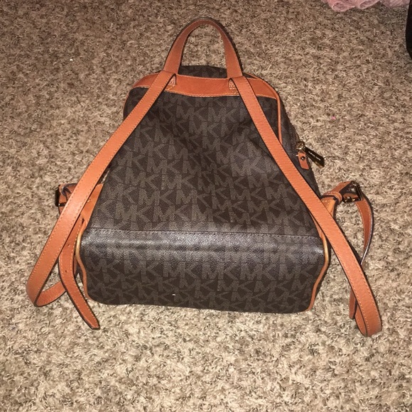 ****NOT SURE*******Mini Backpack - Picture 2 of 4